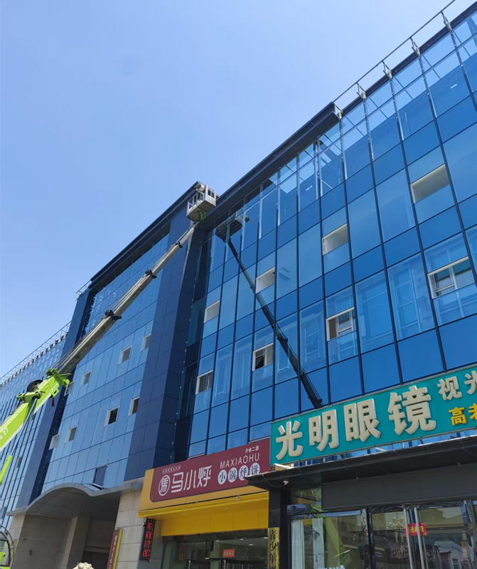 介休博士口腔玻璃幕墙